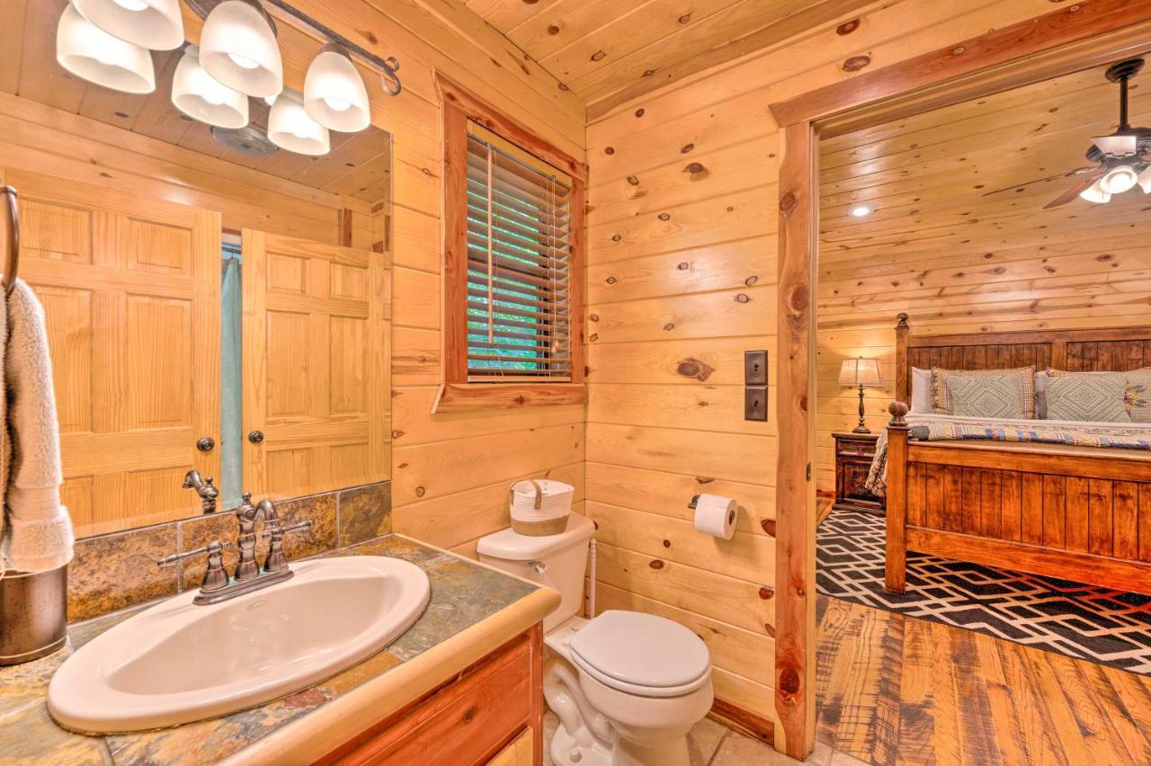 Ayatia Cabin With Hot Tub About 5 Mi To Broken Bow Lake! Exterior photo