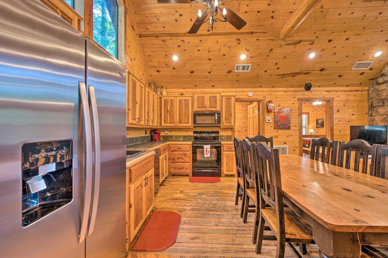 Ayatia Cabin With Hot Tub About 5 Mi To Broken Bow Lake! Exterior photo