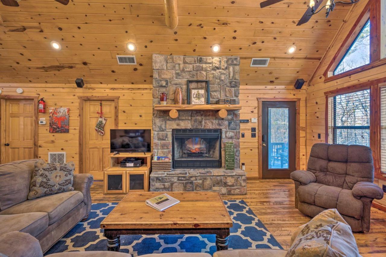 Ayatia Cabin With Hot Tub About 5 Mi To Broken Bow Lake! Exterior photo